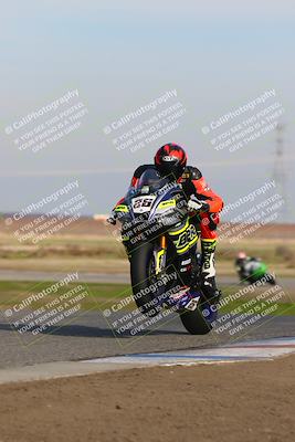 media/Feb-10-2023-TrackDaz (Fri) [[827c11d241]]/Club Racers/2pm (Wheelie Bump)/